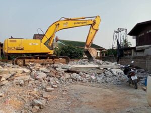 รับถมที่พญาเม็งราย