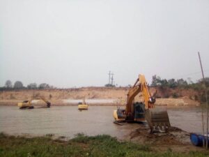 รื้อบ้านทุบตึก.com รถแม็คโครเชียงราย 23 รื้อบ้านทุบตึก.com รับรื้อบ้านทุบตึกเชียงราย 46