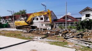 รื้อบ้านทุบตึก.com รับรื้อบ้านทุบตึกเชียงราย 78